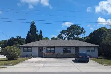 809 Weatherbee Road, Fort Pierce, Florida 34982, ,Residential Income,For Sale,Weatherbee,RX-10984746