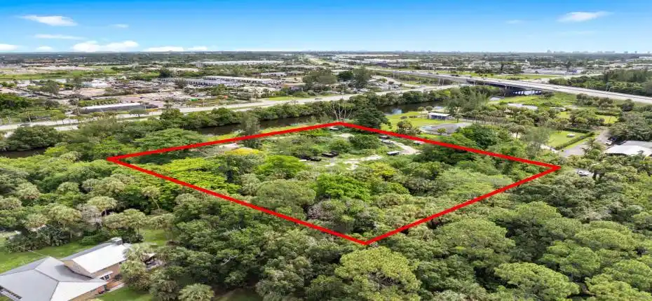 DJI_20240701105143_0510_D-line