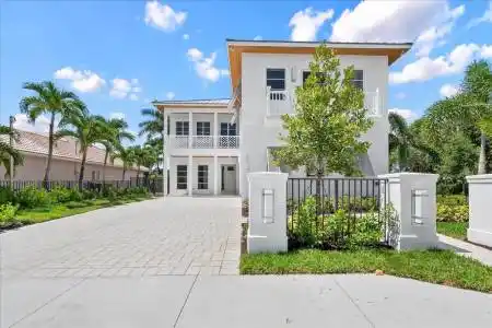 173 Wellesley Drive, Lake Worth Beach, Florida 33460, 5 Bedrooms Bedrooms, ,6 BathroomsBathrooms,Rental,For Rent,Wellesley,RX-11046186