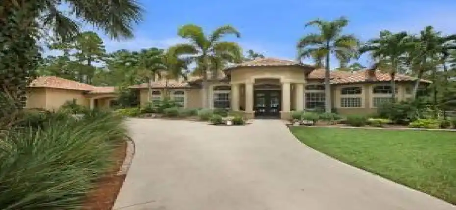 Fox Trails community Homes