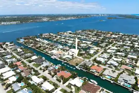 1121 Coral Way, Singer Island, Florida 33404, ,Land/docks,For Sale,Coral,RX-11083992