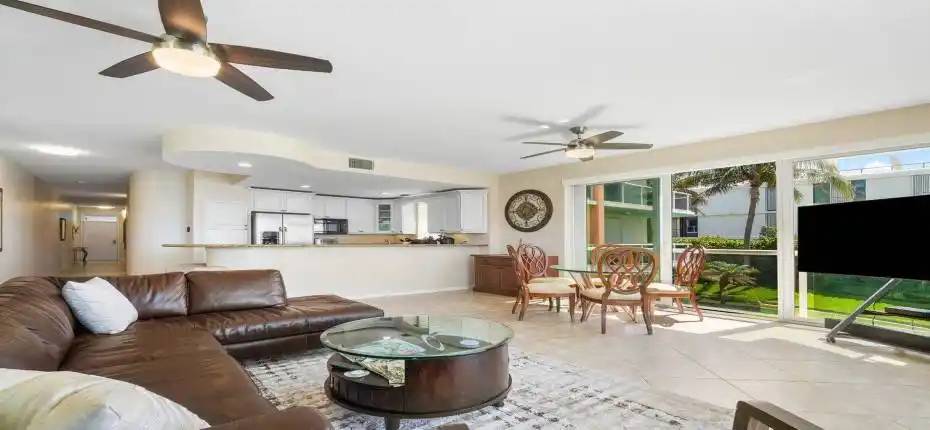 008-120InletWay-204-PalmBeachShores-FL-3