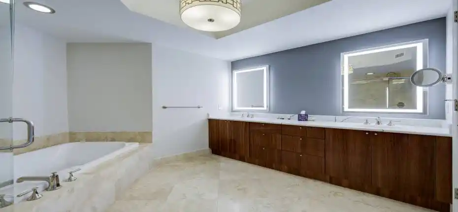 2700 N Ocean Drive Apt 306b-print-020-03