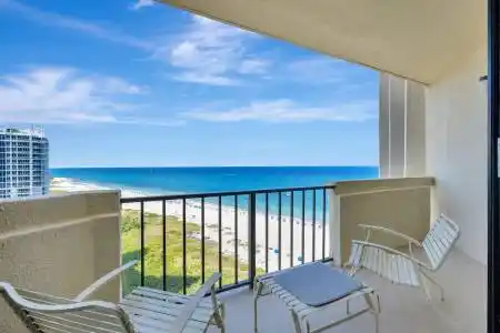2800 Ocean Drive, Singer Island, Florida 33404, 2 Bedrooms Bedrooms, ,2 BathroomsBathrooms,Rental,For Rent,Ocean,RX-11091774