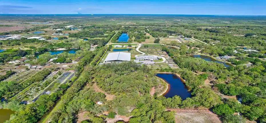 Nearby other Large Properties