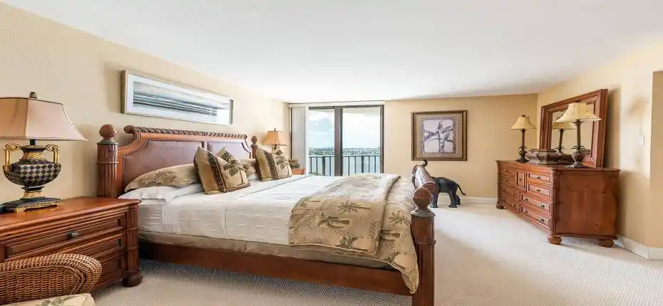 5420-N-OCEAN-DR-1906-010