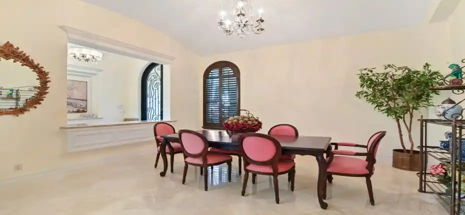 04 Dining room 02