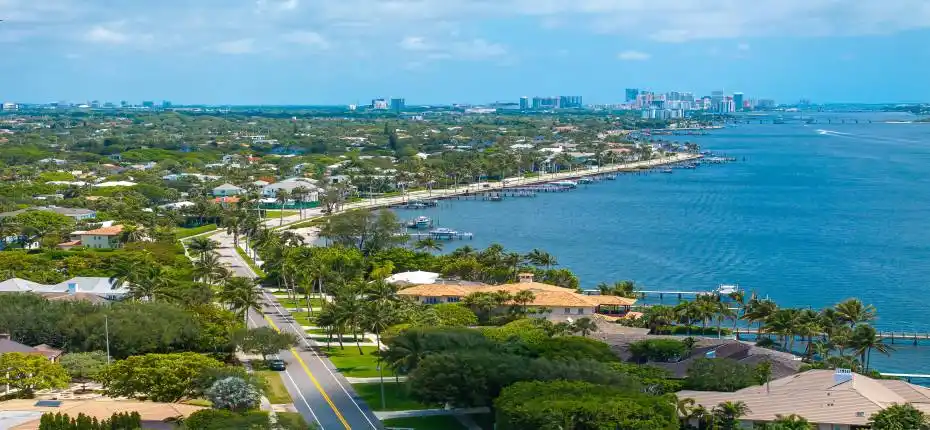 Property Lot Line 7935 s Flagler 2