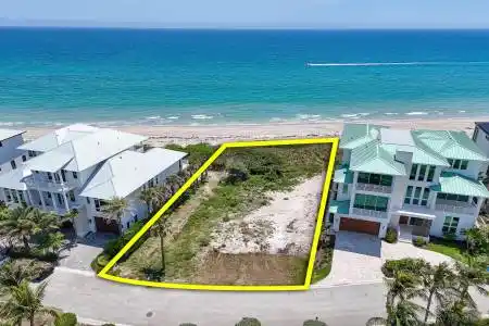 8128 Ocean Drive, Jensen Beach, Florida 34957, ,Land/docks,For Sale,Ocean,RX-11094157