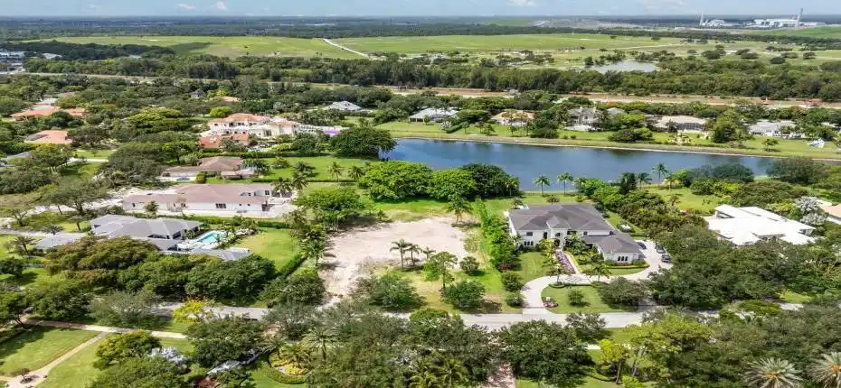 006-7807SteeplechaseDrive-PalmBeachGarde