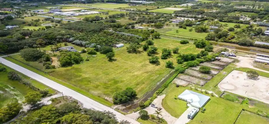 015-16526HollowTreeLane-Wellington-FL-33