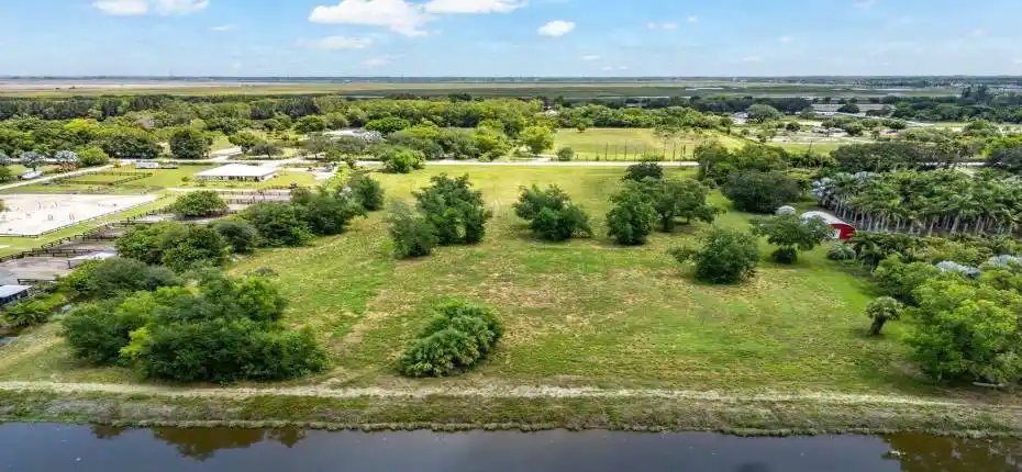 012-16526HollowTreeLane-Wellington-FL-33