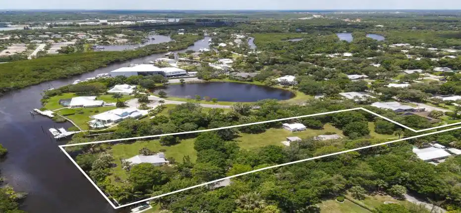 332SWSalernoRdAerials(9)a