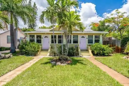 213-215 Ocean Breeze, Lake Worth Beach, Florida 33460, ,Residential Income,For Sale,Ocean Breeze,RX-11112281