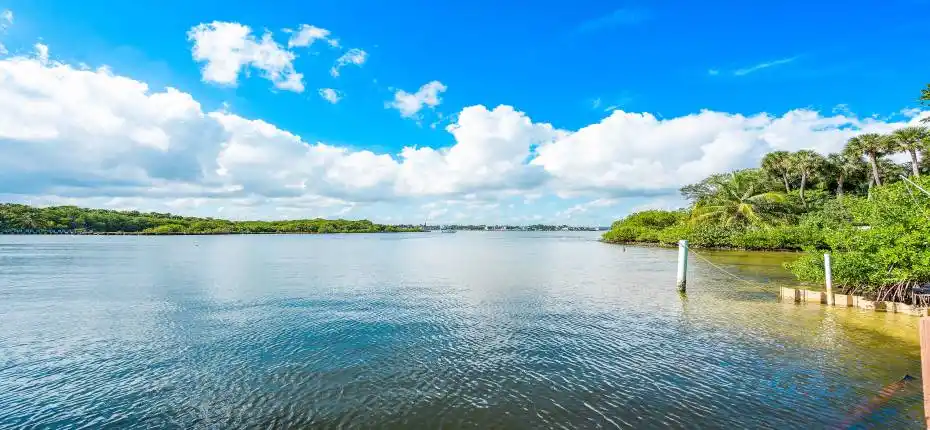 011-3060SouthOceanBoulevard-Lantana-FL-3