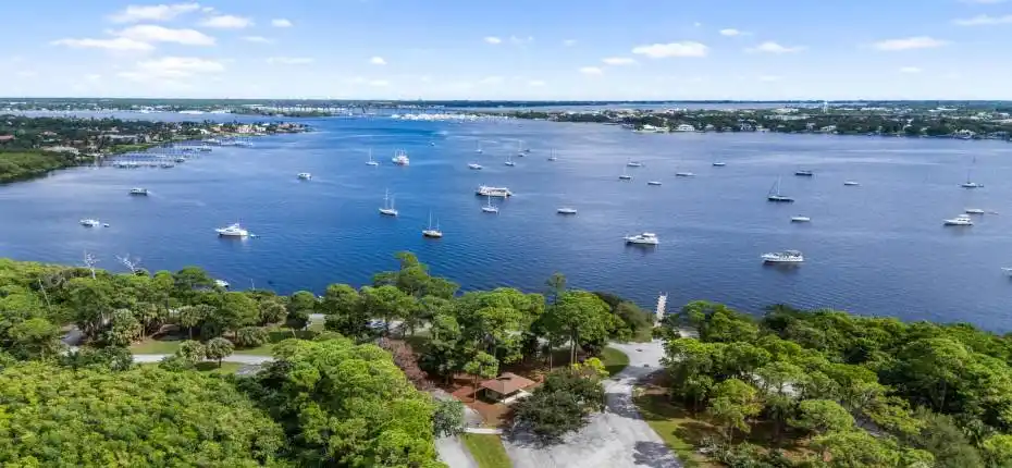 28_pc - pendarvis cove park