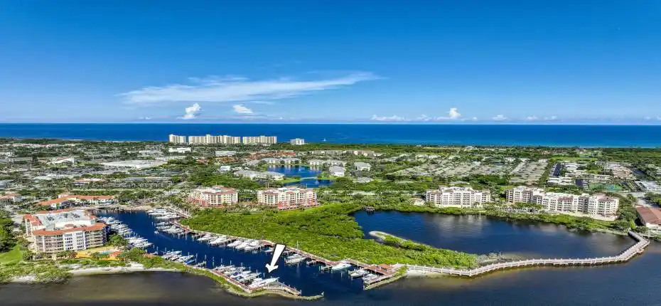 Jupiter Yacht Club - Slip 3