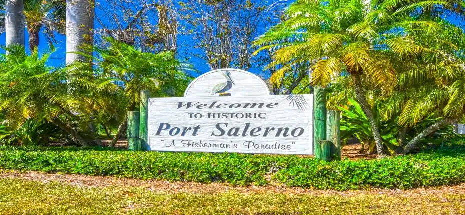 4878 SE Commerce Ave Stuart FL-print-001