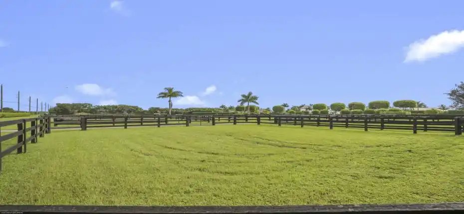 3899 Shutterfly Way 022