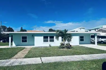 1400 Binney Drive, Fort Pierce, Florida 34949, ,Residential Income,For Sale,Binney,RX-11125827