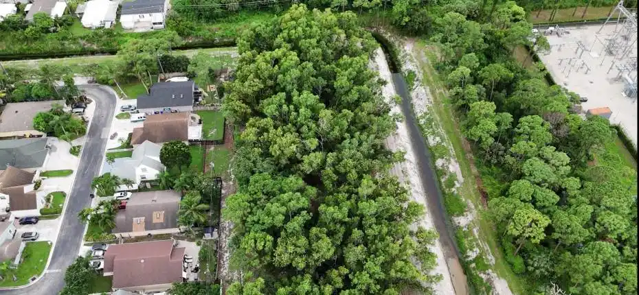 LANTANA RD AERIAL PIC 4