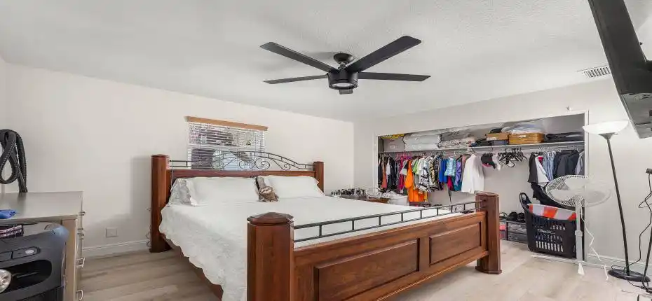 010-2907ApalacheeRoad-PalmSprings-FL-334