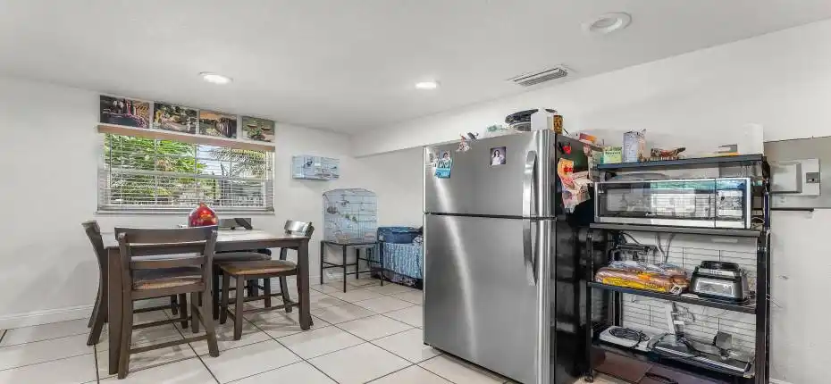 008-2907ApalacheeRoad-PalmSprings-FL-334