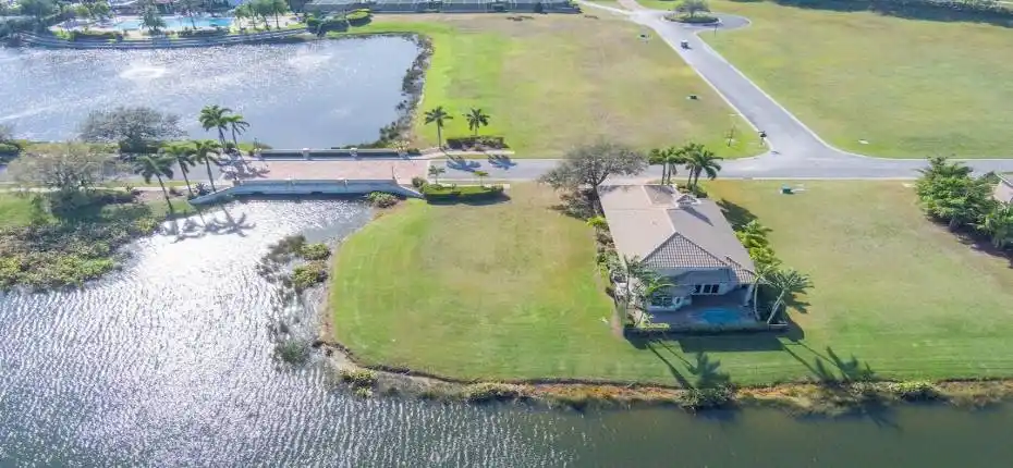 C 2025 MBP 152 SE Santa Gardenia Aerial