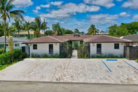 Deerfield Beach, Florida 33441, ,Residential Income,For Sale,RX-11135724