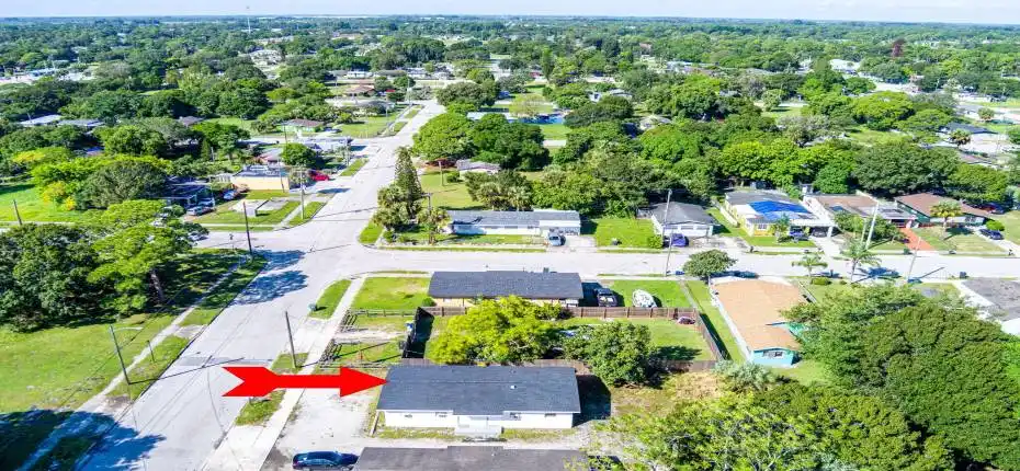 41-web-or-mls-2108-avenue-e