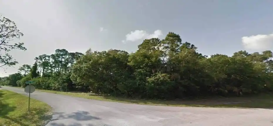 8702 fort pierce blvd 5