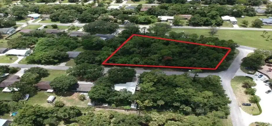 8702 fort pierce blvd 8