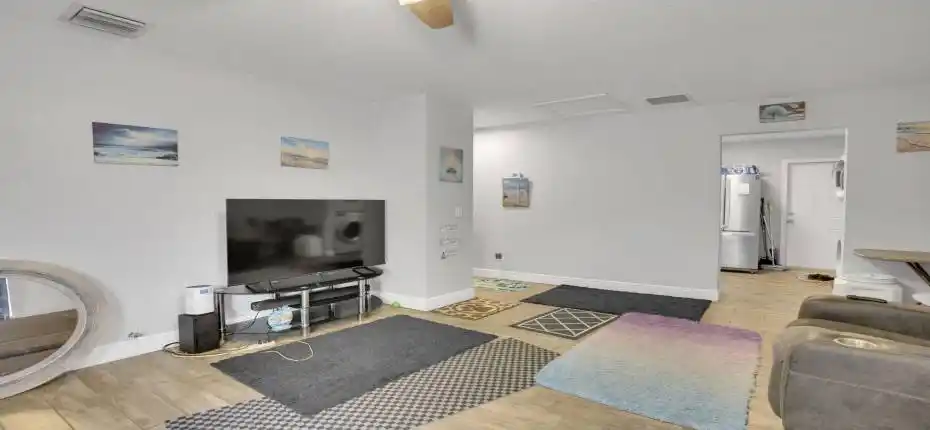 44-web-or-mls-0E2A8059