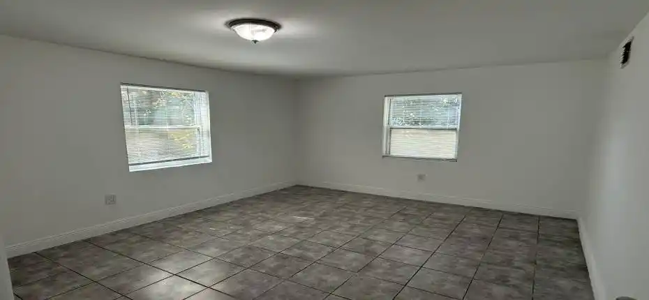 805 Unit 1 - Bedroom1