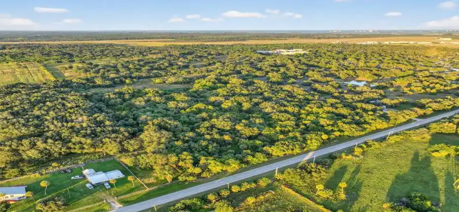 19-web-or-mls-DJI_0172