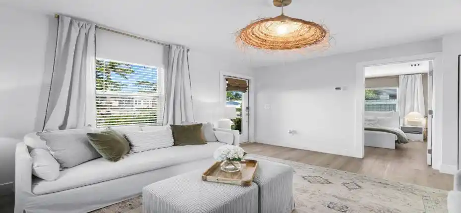 017-51249thStreet-WestPalmBeach-FL-33407