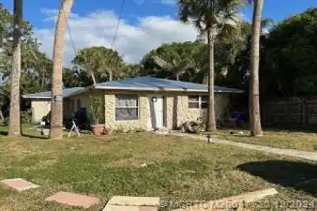 3303 Jefferson Street, Stuart, Florida 34997, ,Residential Income,For Sale,Jefferson,RX-11145668