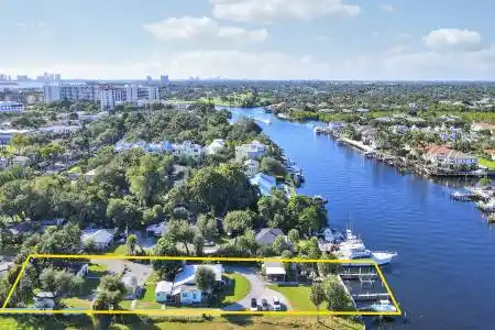 2031 Melody Lane, North Palm Beach, Florida 33408, ,Land/docks,For Sale,Melody,RX-11135633