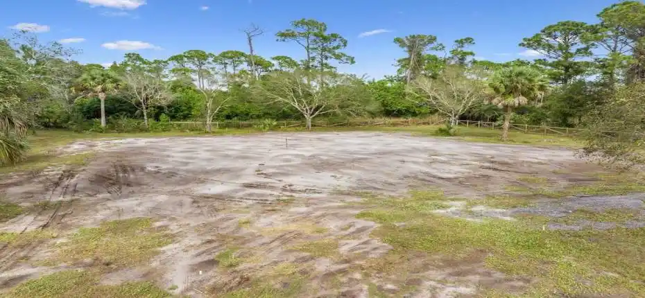 DJI_20251208133931_0190_D