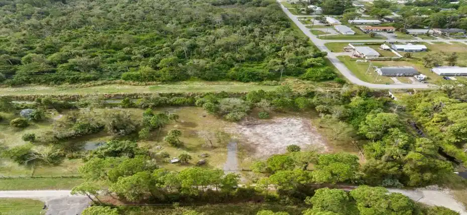 DJI_20251208133749_0160_D