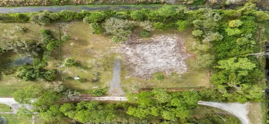 DJI_20251208133807_0165_D