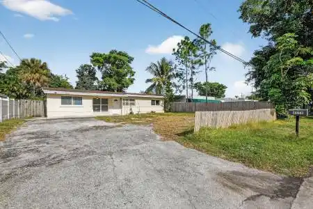 4559 Cole Street, West Palm Beach, Florida 33417, ,Residential Income,For Sale,Cole Street,RX-11147186