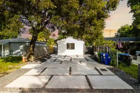 Fort Lauderdale, Florida 33311, ,Residential Income,For Sale,RX-11147326