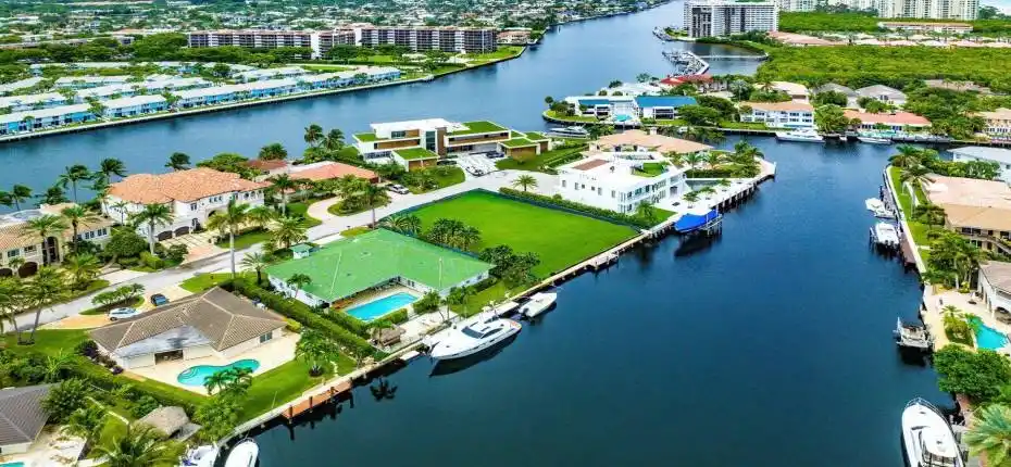 009-4211IntracoastalDrive-HighlandBeach-