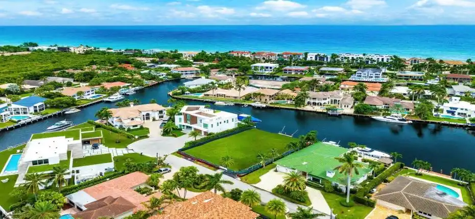 011-4211IntracoastalDrive-HighlandBeach-