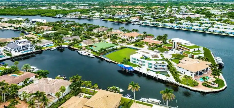 012-4211IntracoastalDrive-HighlandBeach-