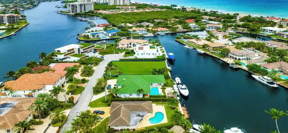 007-4211IntracoastalDrive-HighlandBeach-