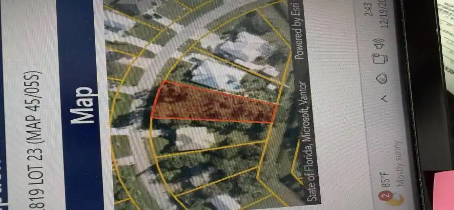 1858 SE North BUTONWOOD.jpg 2