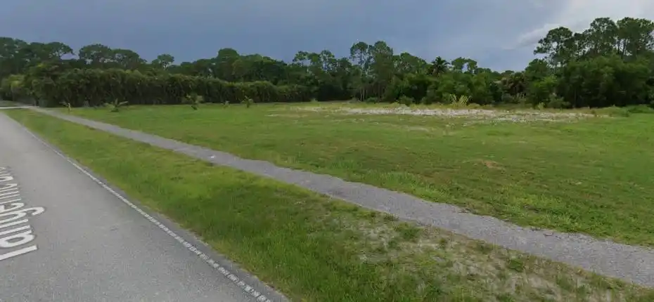 17725 Tangarin Blvd_3