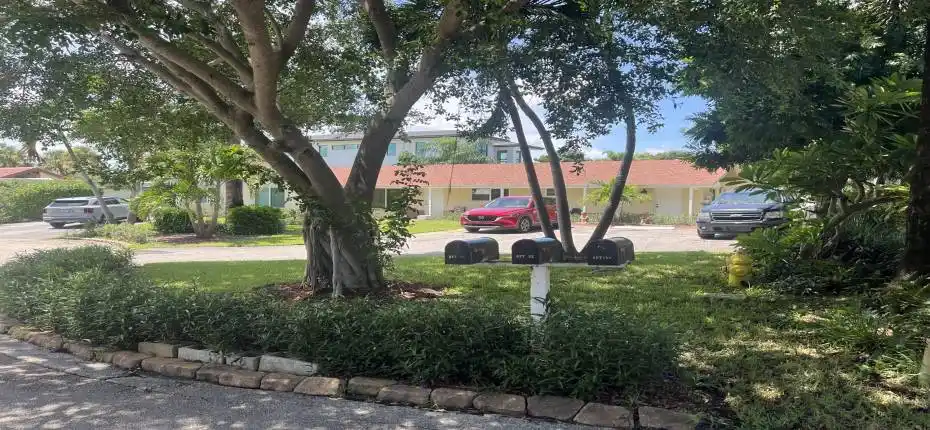 2 2081 Joy Rene Lane